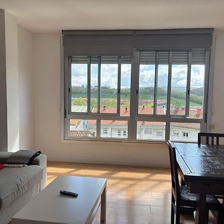 דירות סנטיאגו דה קומפוסטלה Amplio Piso Con Vistas En La Entrada Del Camino C4 מראה חיצוני תמונה